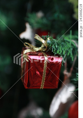 クリスマスツリーの飾り 7 クリスマスツリーの飾り 7 141008219