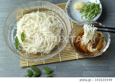 涼しそうなそうめん 141010549