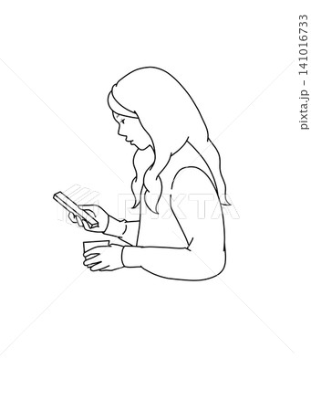 スマホを見る女性の線画イラスト スマホを見る女性の線画イラスト 141016733