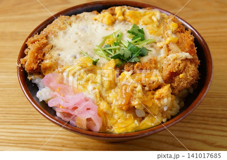 おいしいロースかつ丼 おいしいロースかつ丼 141017685