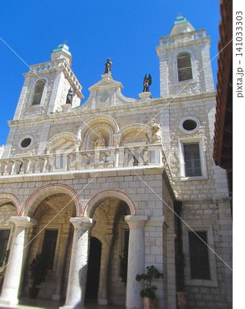 Facade of the Wedding Church in Cana with religious statues Facade of the Wedding Church in Cana with religious statues 141033303