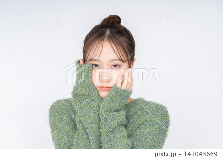 若い女性のビューティ 141043669