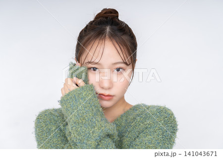 若い女性のビューティ 141043671