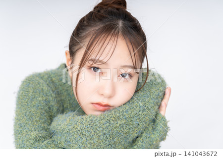 若い女性のビューティ 141043672