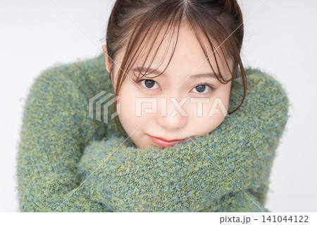 若い女性のビューティ 141044122