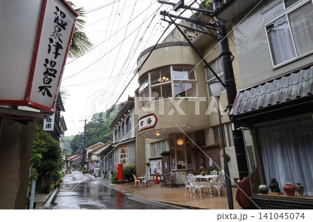 ◇温泉津(ゆのつ)温泉まち歩き・まちのシンボル【重要伝統的建造物群保存地区】/ 島根県大田市 ◇温泉津(ゆのつ)温泉まち歩き・まちのシンボル【重要伝統的建造物群保存地区】/ 島根県大田市 141045074