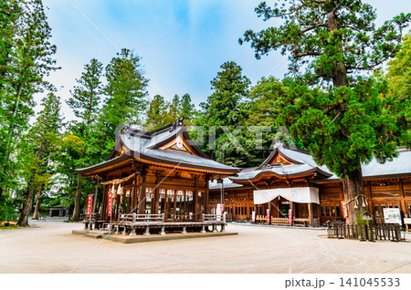 長野 穂高神社 神楽殿と拝殿 長野 穂高神社 神楽殿と拝殿 141045533