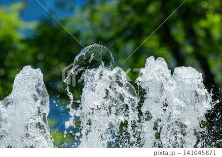 夏の水しぶき_5417 141045871