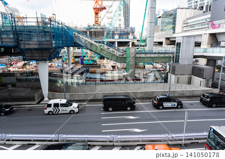 東急プラザ渋谷から見た東側の工事現場 JR渋谷駅前 東京都渋谷区道玄坂 東急プラザ渋谷から見た東側の工事現場 JR渋谷駅前 東京都渋谷区道玄坂 141050178