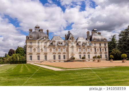Castle of Cheverny, Loire valley, France Castle of Cheverny, Loire valley, France 141058559