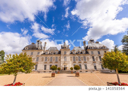 Castle of Cheverny, Loire valley, France 141058564