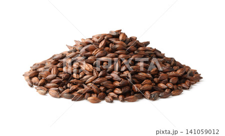 Heap of dark malted barley seeds Heap of dark malted barley seeds 141059012
