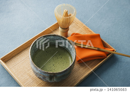 茶道具と抹茶のお点前イメージ 茶道具と抹茶のお点前イメージ 141065083