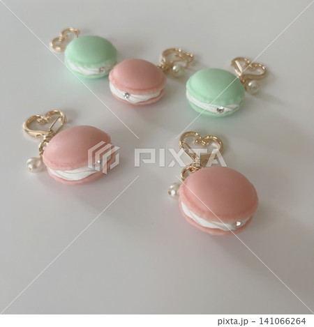 樹脂粘土のハンドメイドマカロンキーホルダー 樹脂粘土のハンドメイドマカロンキーホルダー 141066264