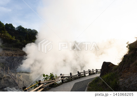 秋田玉川温泉の自然散策路 141068205