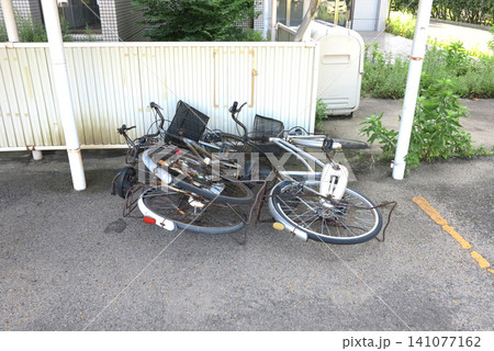 放置自転車　マナー　モラル 141077162