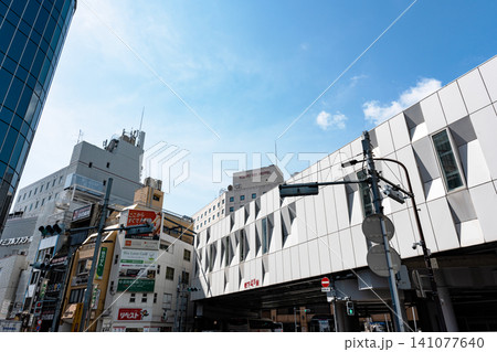 吉祥寺大通り 京王井の頭線の吉祥寺駅 東京都武蔵野市吉祥寺南町 吉祥寺大通り 京王井の頭線の吉祥寺駅 東京都武蔵野市吉祥寺南町 141077640