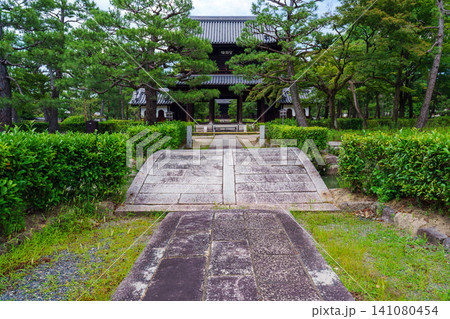 建仁寺の三門 141080454