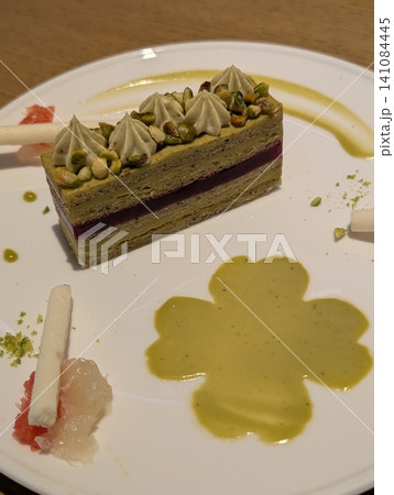 ピスタチオケーキ ピスタチオケーキ 141084445