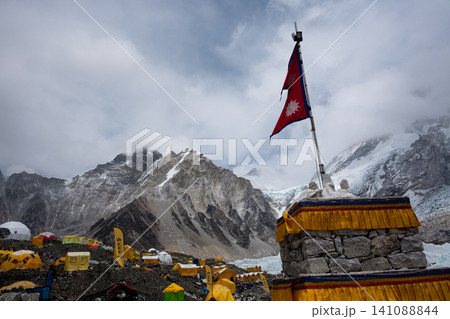 Everest south base camp view, Nepal 141088844