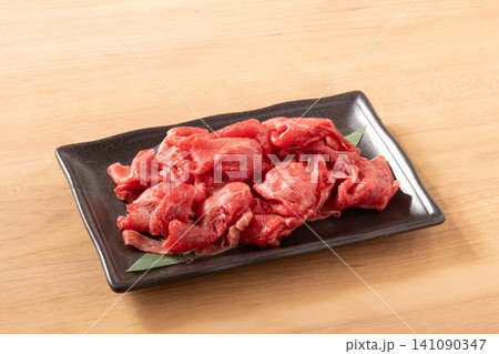 ［山形県産］黒毛和牛　こま肉　切り落とし 141090347