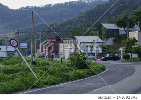福島県_昭和村喰丸日影_国道400号線 141092845