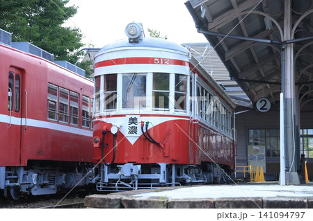 【名鉄】モ510形(美濃町線:美濃駅) 【名鉄】モ510形(美濃町線:美濃駅) 141094797
