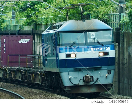 EF210型 武蔵野線貨物列車 北府中駅 141095643
