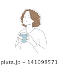 コーヒータイムを楽しむ女性　穏やかな暮らしのイラスト 141098571