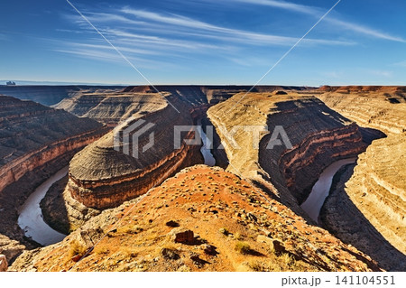 San Juan River in Goosenecks State Park in Utah, USA San Juan River in Goosenecks State Park in Utah, USA 141104551