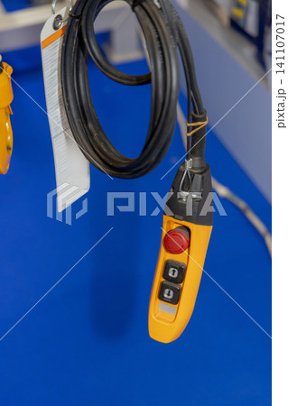 Electric Chain Hoist Control 141107017
