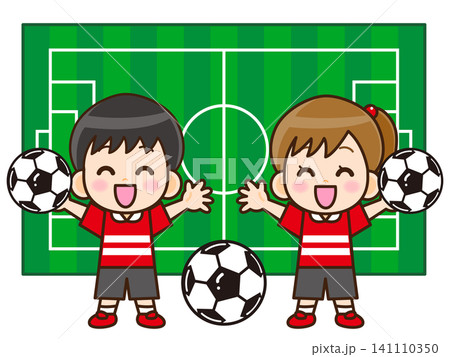 サッカーボールとグラウンドと子供のイラスト素材2 141110350