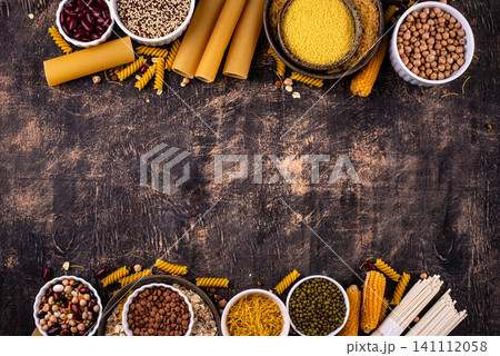 Different sources of carbs in food Different sources of carbs in food 141112058