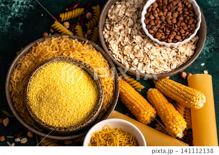 Different sources of carbs in food Different sources of carbs in food 141112138
