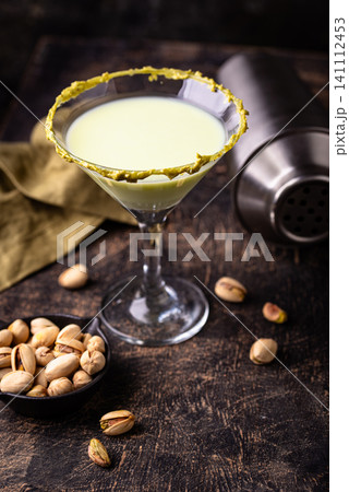 Pistachio creamy coctail martini or liquor 141112453