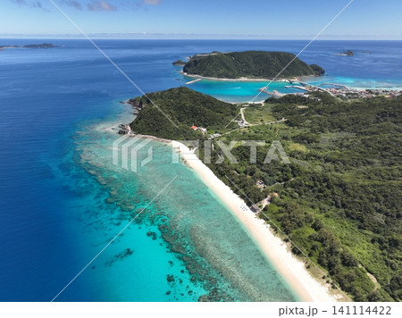沖縄 慶良間諸島 阿嘉島の美しい海 沖縄 慶良間諸島 阿嘉島の美しい海 141114422