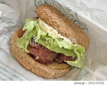 チャイニーズチキンバーガー　全国ご当地バーガー日本一 141115501