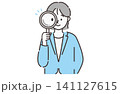 虫眼鏡で確認するビジネスウーマン シンプル線画イラスト 141127615