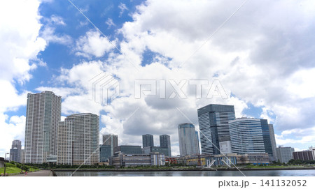 豊洲の空と都市の融合、アーバンドック ららぽーと周辺の景観 141132052