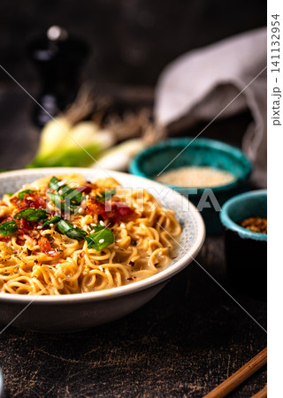 Korean trendy spicy carbonara ramen Korean trendy spicy carbonara ramen 141132954