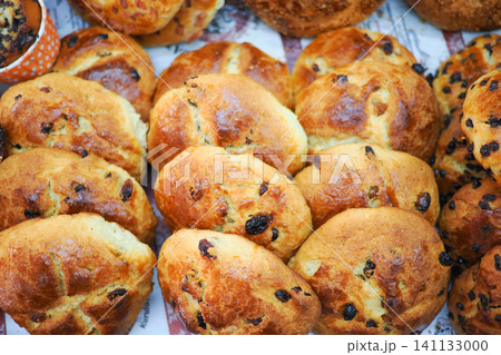 Delicious golden rolls with rich textures and sweet hints Delicious golden rolls with rich textures and sweet hints 141133000