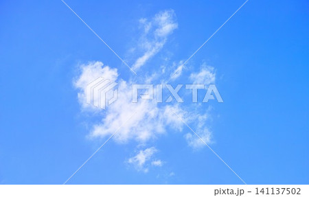 青空と雲イメージ 青空と雲イメージ 141137502