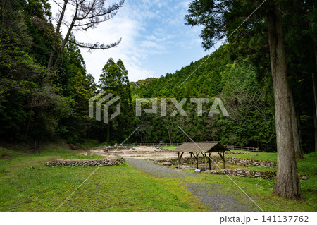 山口県/ 世界遺産 春の「大板山たたら製鉄遺跡(大板山たたら製鉄所跡) 山口県/ 世界遺産 春の「大板山たたら製鉄遺跡(大板山たたら製鉄所跡) 141137762