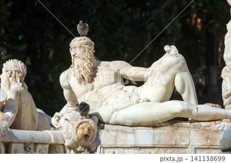 MESSINA, ITALY - NOVEMBER 06, 2018 - The fountain of Orion on Piazza del Duomo and its details MESSINA, ITALY - NOVEMBER 06, 2018 - The fountain of Orion on Piazza del Duomo and its details 141138699