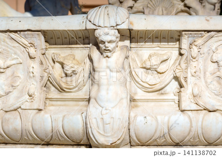 MESSINA, ITALY - NOVEMBER 06, 2018 - The fountain of Orion on Piazza del Duomo and its details 141138702