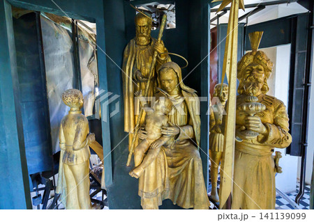 MESSINA, ITALY - NOVEMBER 06, 2018 - Decorations and interior golden elements of the Bell Tower of the Cathedral of Messina, Sicily MESSINA, ITALY - NOVEMBER 06, 2018 - Decorations and interior golden elements of the Bell Tower of the Cathedral of Messina, Sicily 141139099
