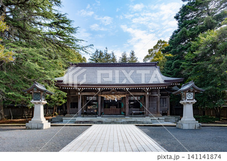 名和神社　拝殿　鳥取県西伯郡大山町 141141874