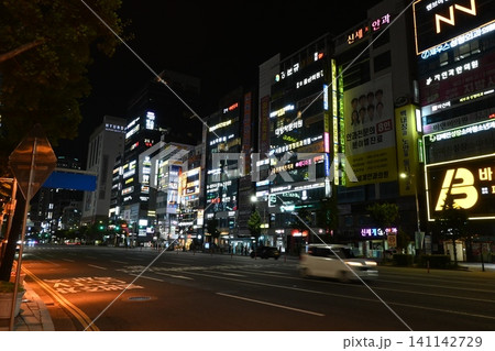 夜のウルサンの街並み3 夜のウルサンの街並み3 141142729