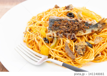美味しいイワシ香草焼きパスタ 美味しいイワシ香草焼きパスタ 141148081