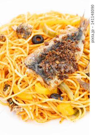美味しいイワシ香草焼きパスタ 美味しいイワシ香草焼きパスタ 141148090